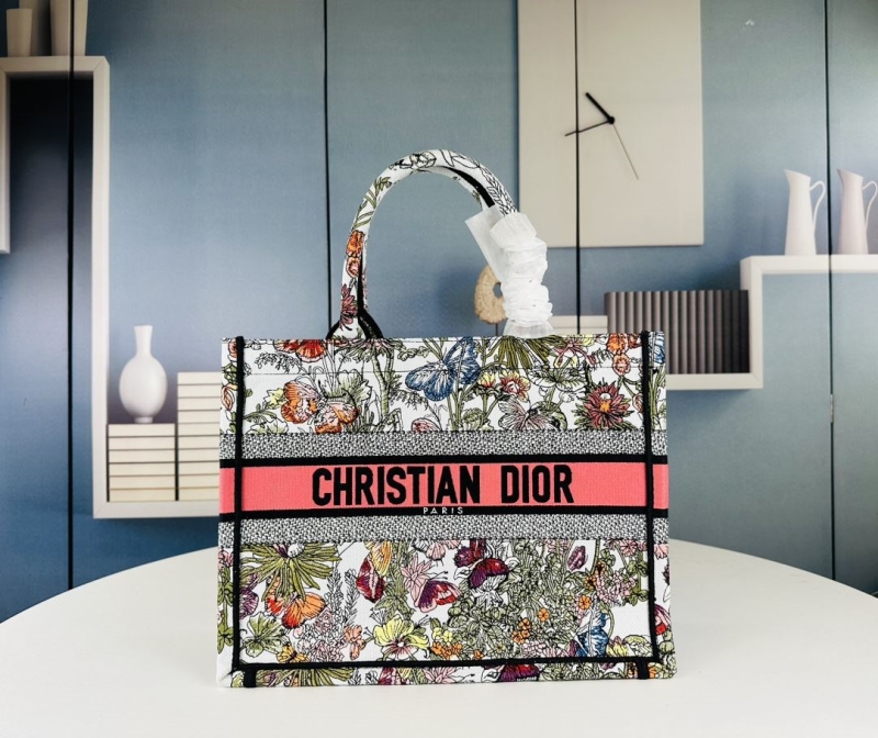 Dior Shopping Bags